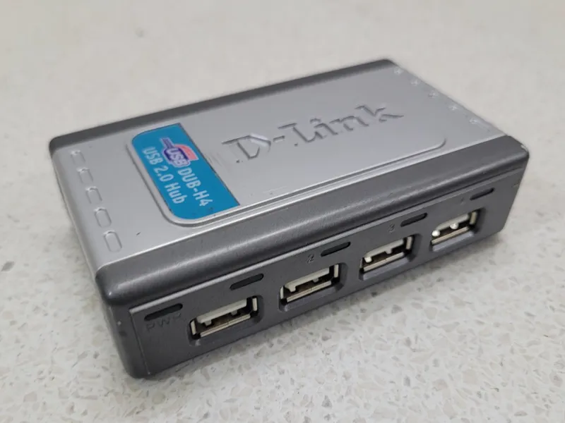 هاب USB دی لینک 4 پورت کد 246