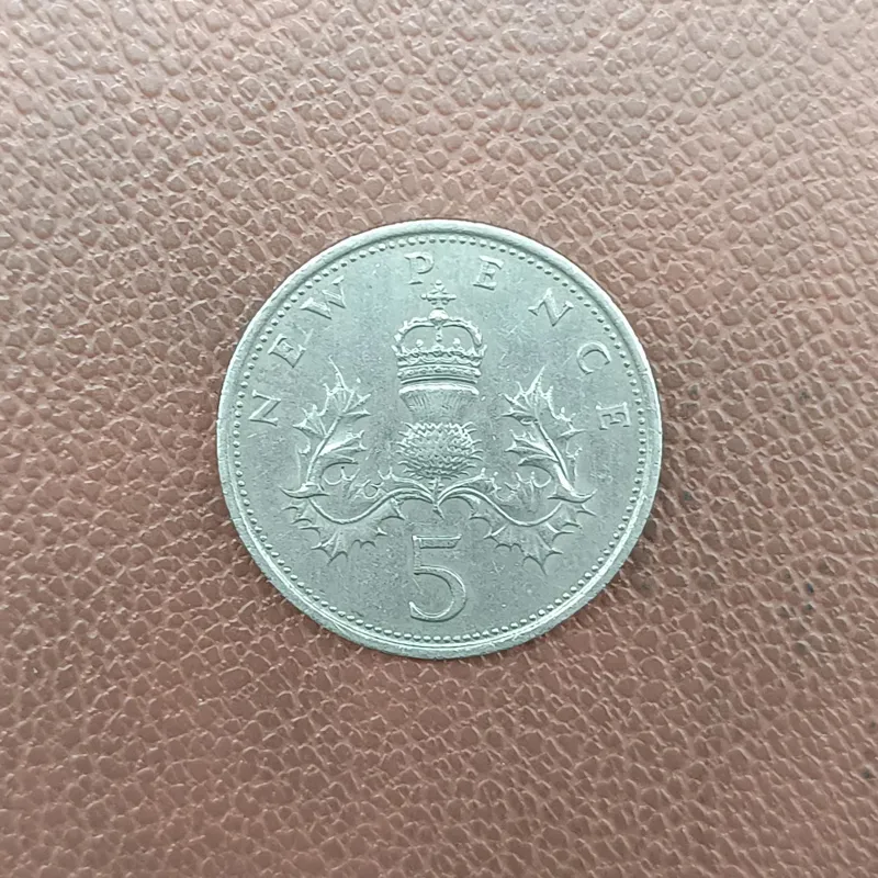 5 نیو پنس انگلستان 1970