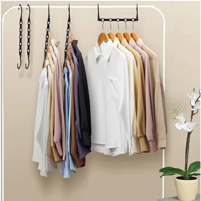 آویز چند کاره لباس