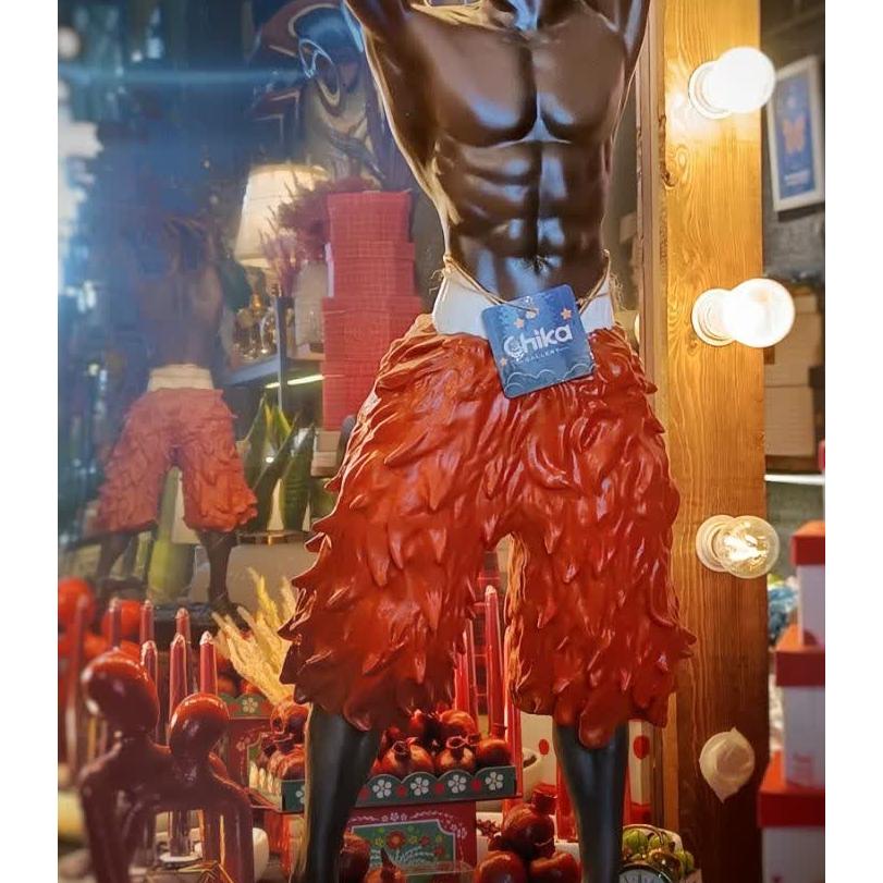 مجسمه فیگور تارزان