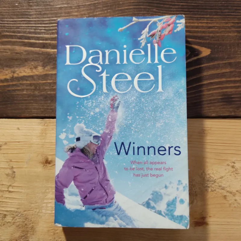 برنده ها دنیل استیل Danielle steel