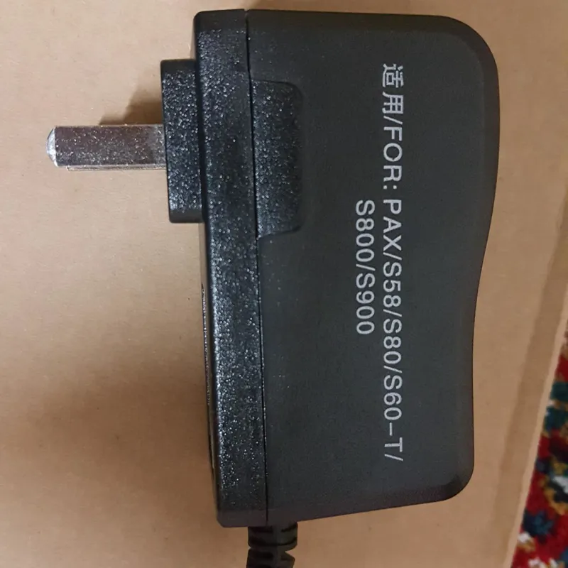 آداپتور huntkey 9V 1A