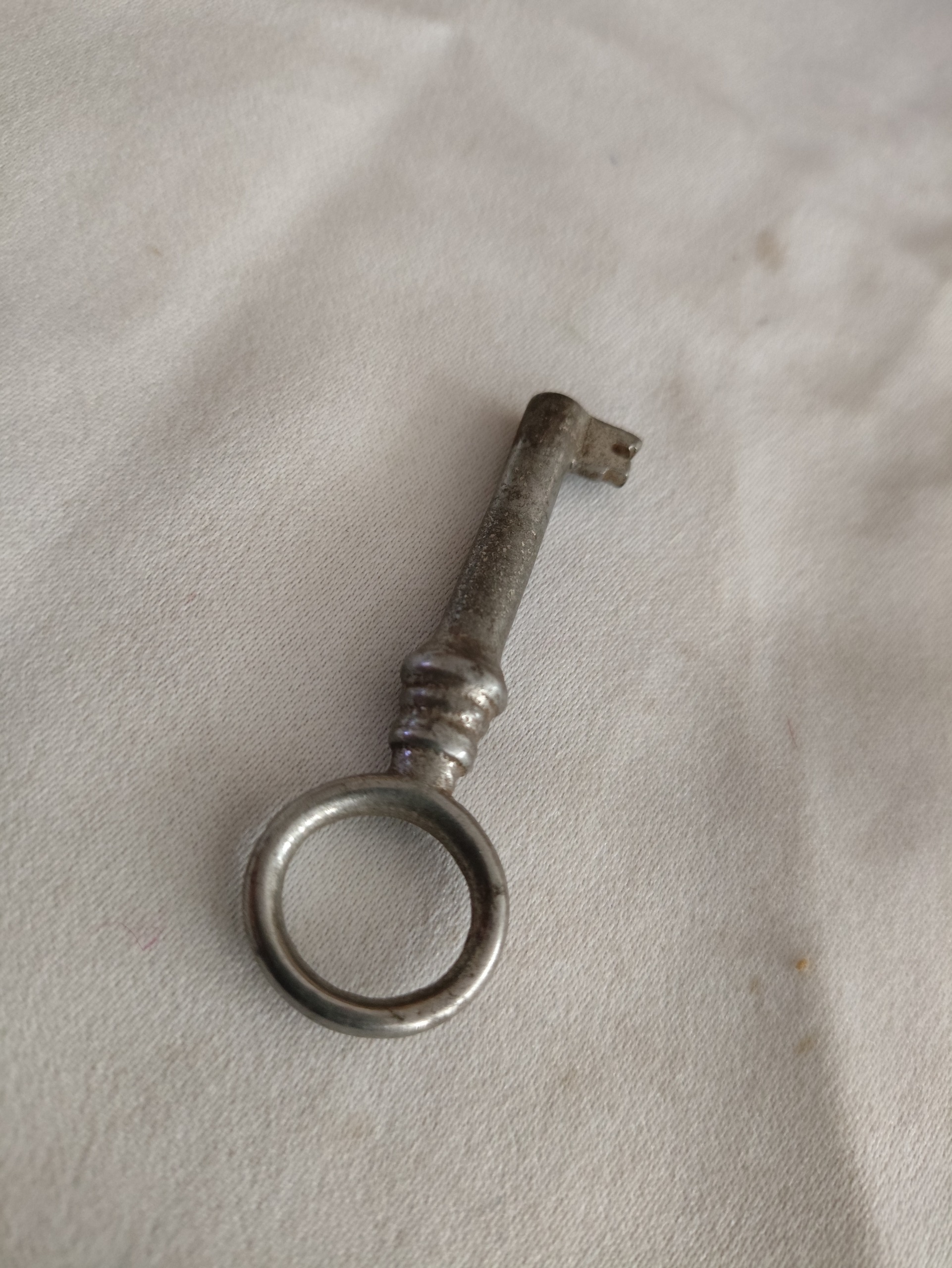 کلید قدیمی دست ساز