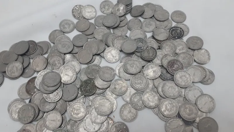 100 عدد سکه یک ریالی پهلوی دوم