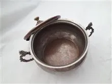 قندان