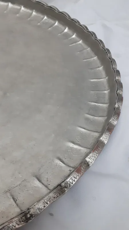 مجمع مسی کهنه(دور و لبه نقش دار)