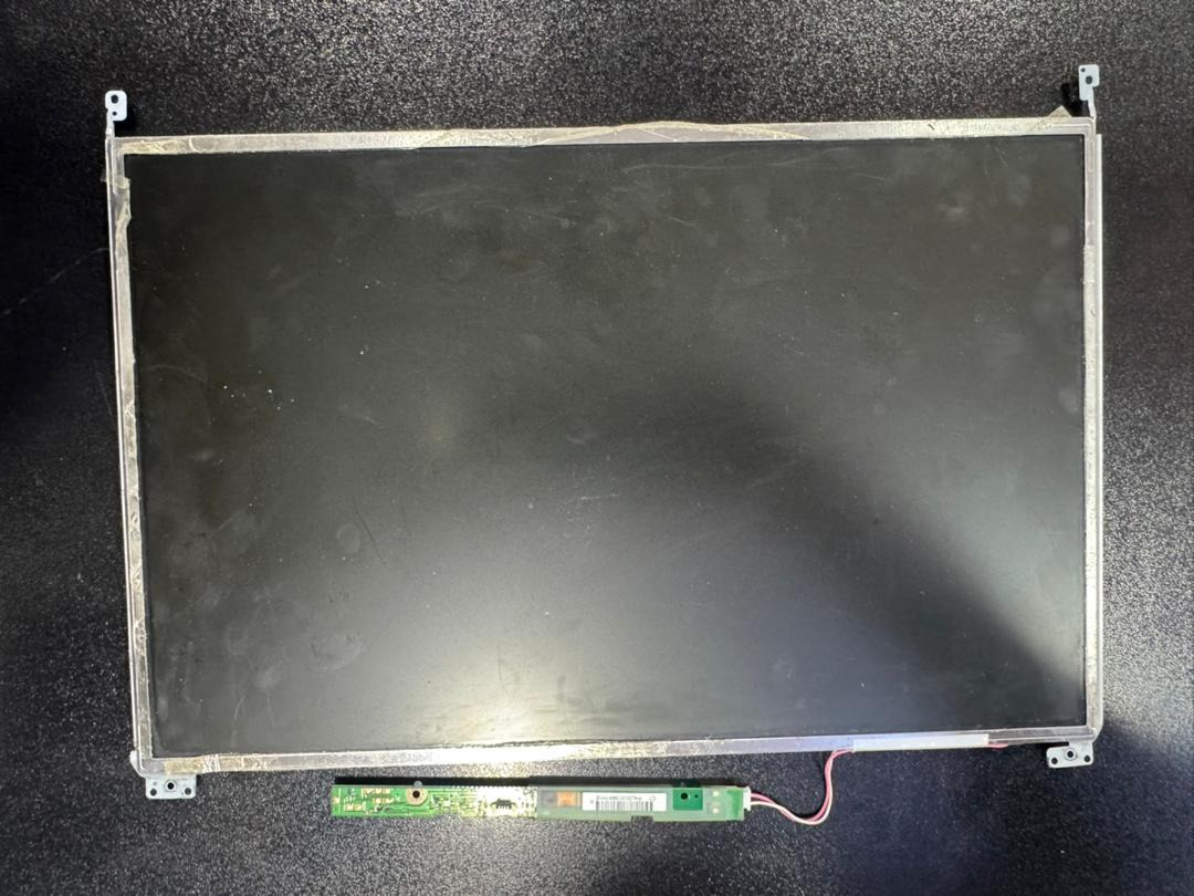 ال سی دی لپ تاپ LP154WX4