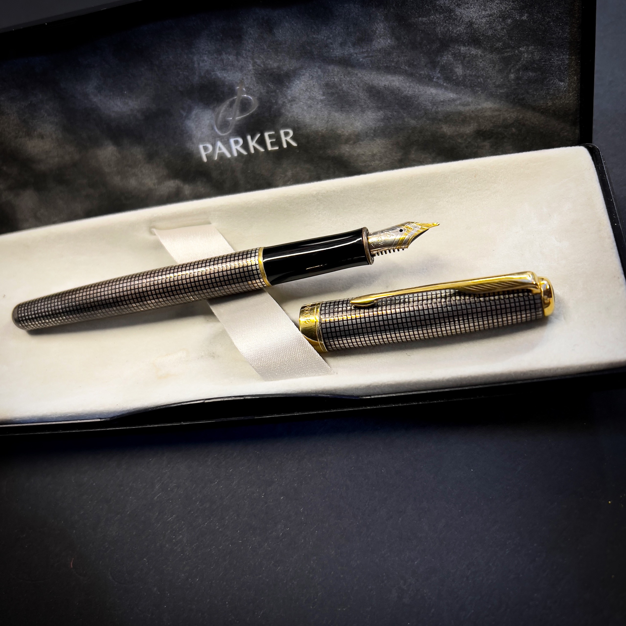 خودنویس تمام نقره فرانسوی پارکر parker