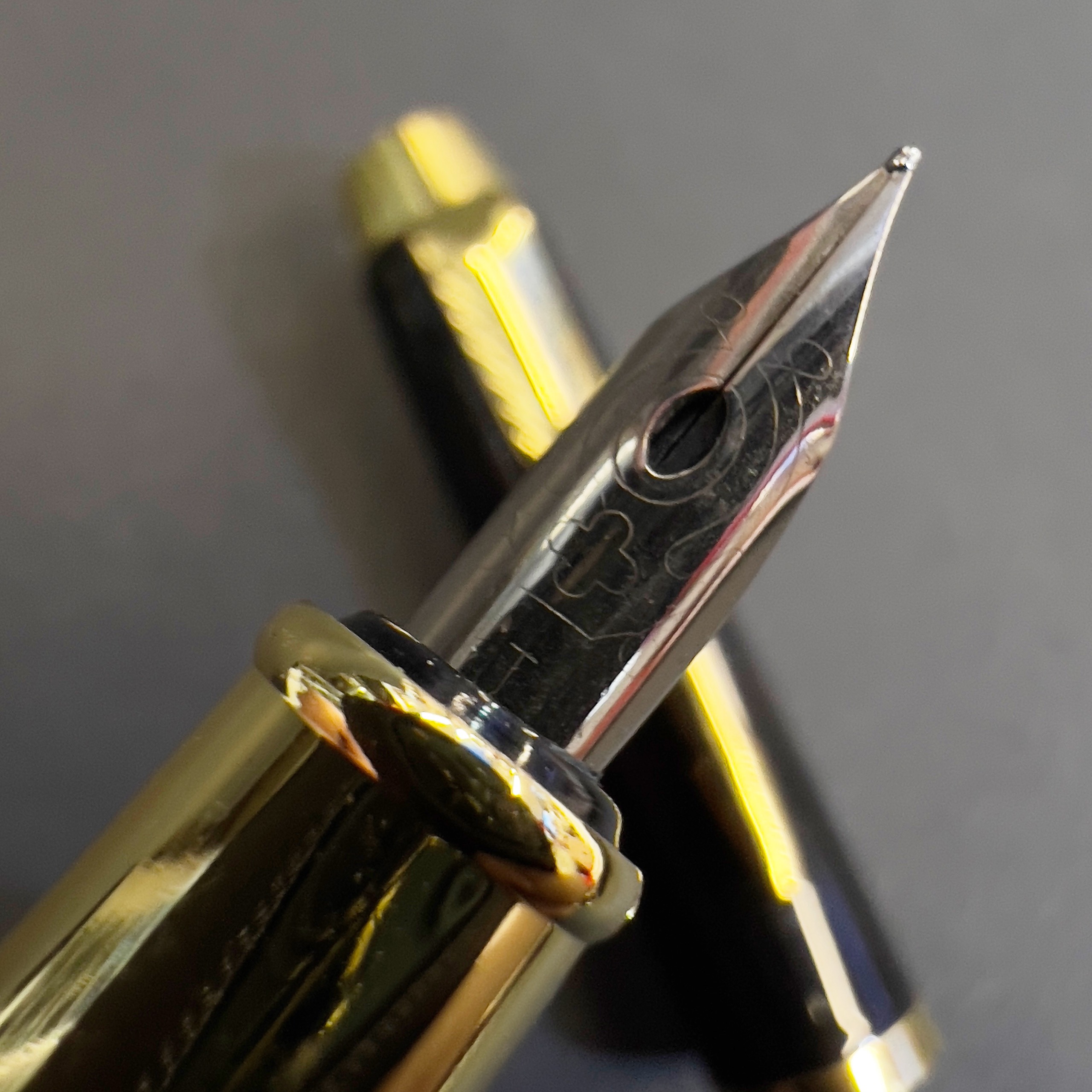 خودنویس لوکس و کادویی فلزی