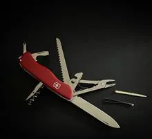 VICTORINOX