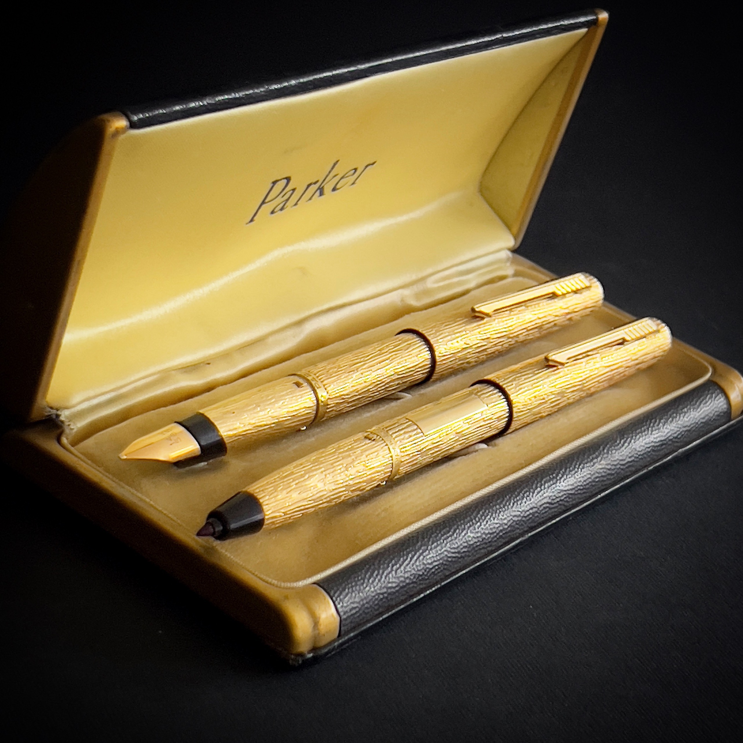 PARKER 105 جفت کلکسیونی و بسیار نایاب پارکر
