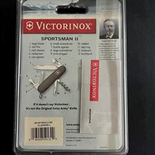VICTORINOX