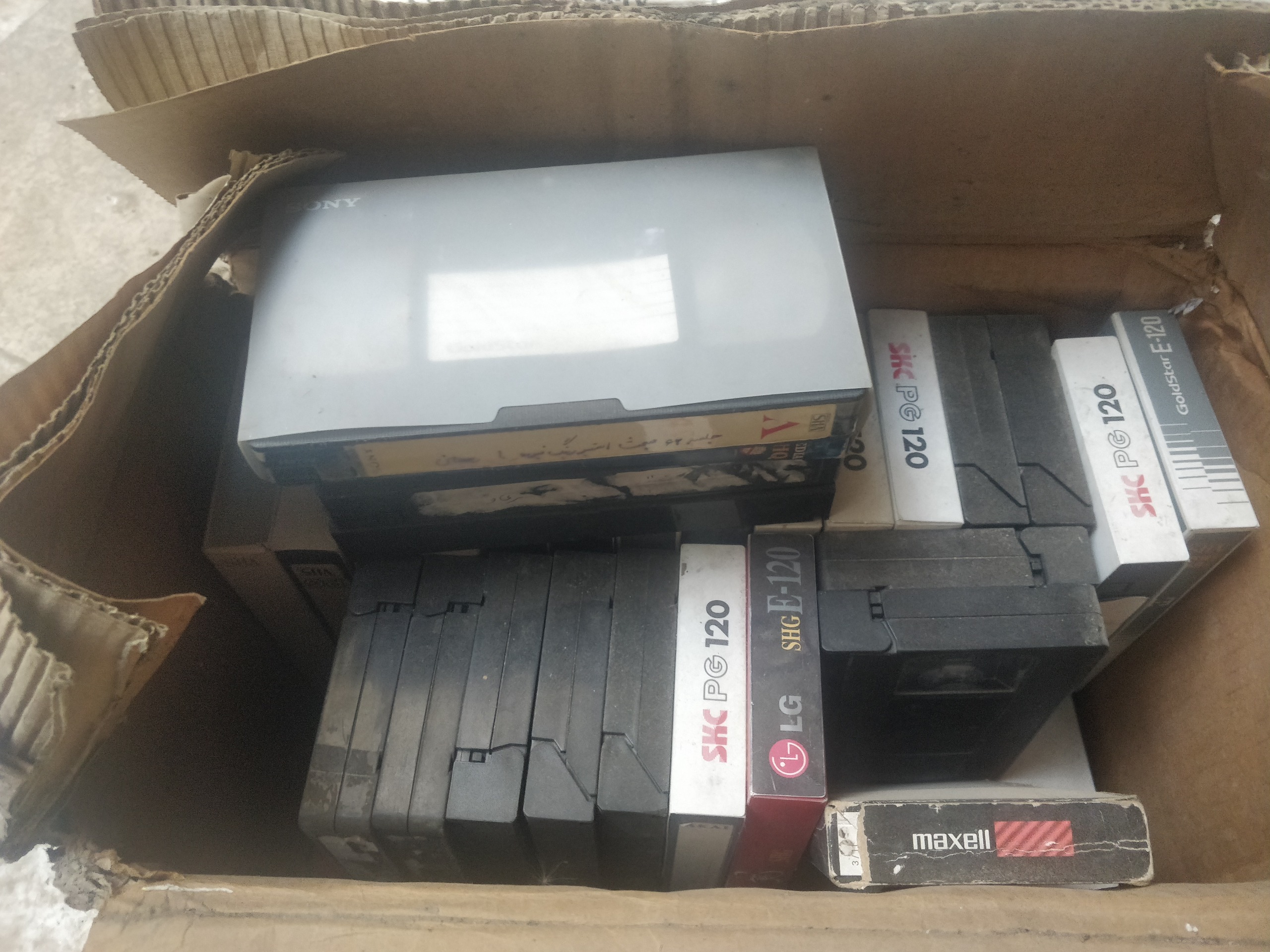 فیلم VHS کاست نوار ویدیو ویدئو بزرگ