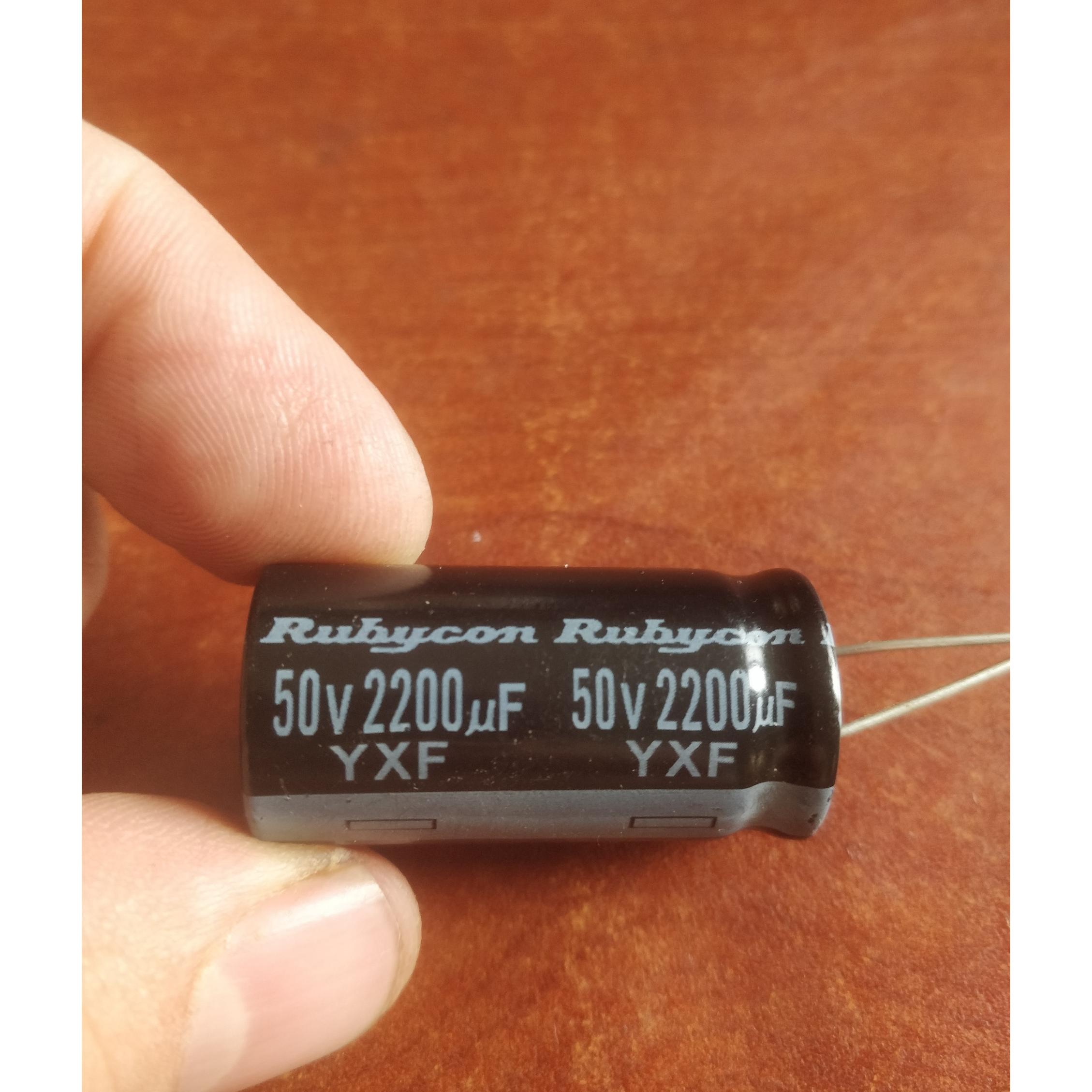 خازن 2200uF ولت 50V