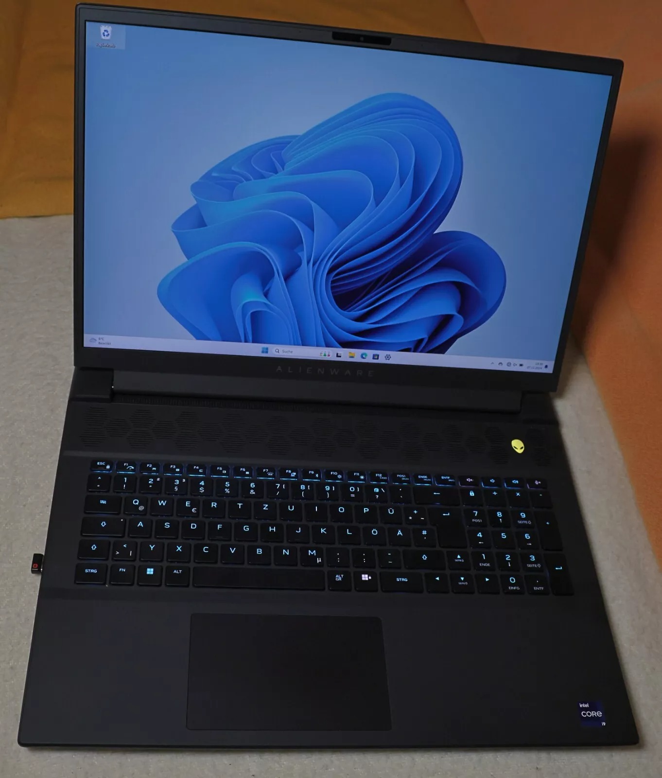 لپ تاپ Alienware M18 R2(RTX4090 -i9 14900)