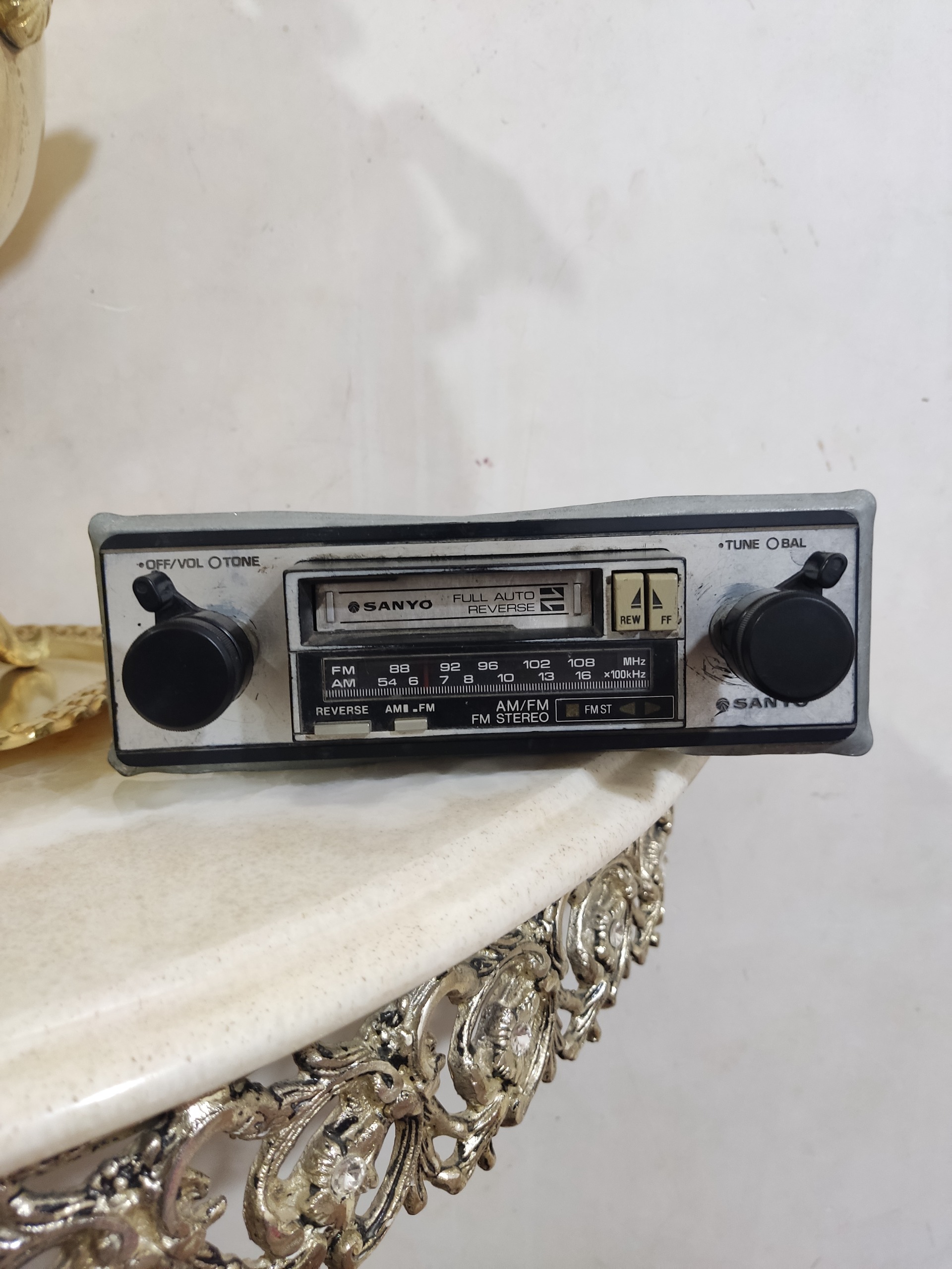 ضبط خودرو قدیمی سالم sanyo