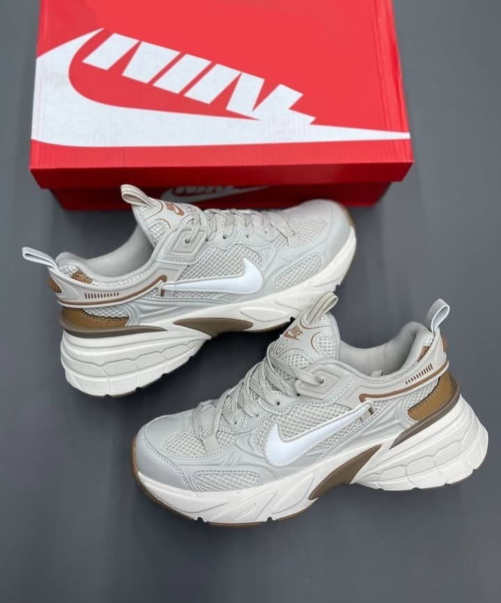 2176 کفش کتونی ورزشی نایک Nike Zoom Vomero 5