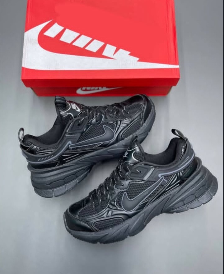 2179 کفش کتونی ورزشی نایک Nike Zoom Vomero 5