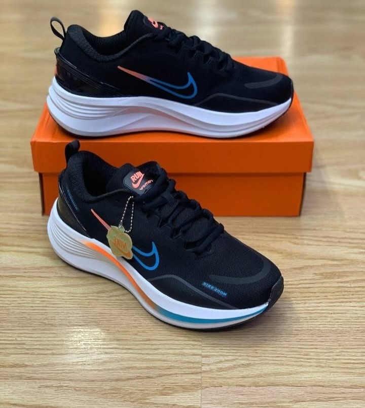 2235 کفش کتونی ورزشی نایک ومرو Nike Vemro