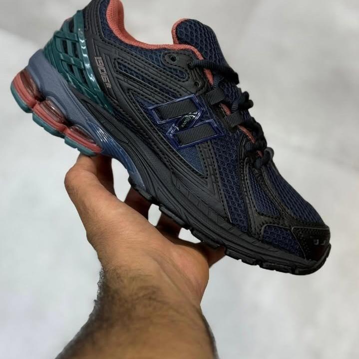 2275 کفش کتونی ورزشی نیو بالانس new balance 1906