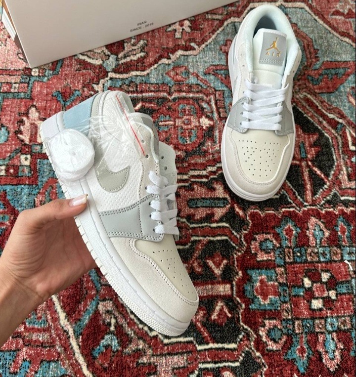 2456 کفش کتونی ورزشی جردن1 لو jordan 1