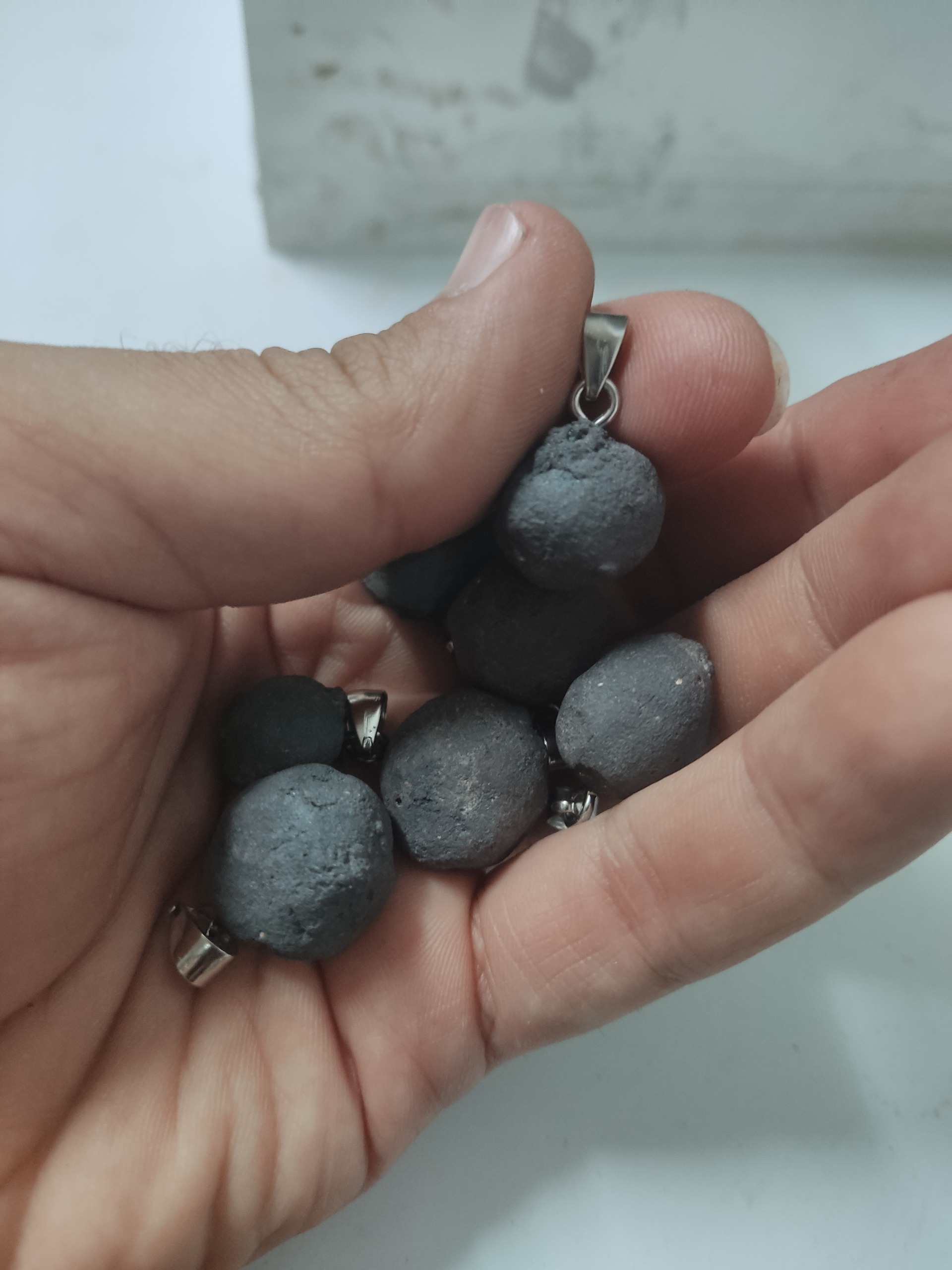 سنگ راف هبهاب سوراخ شده مناسب گردندنی و اویز