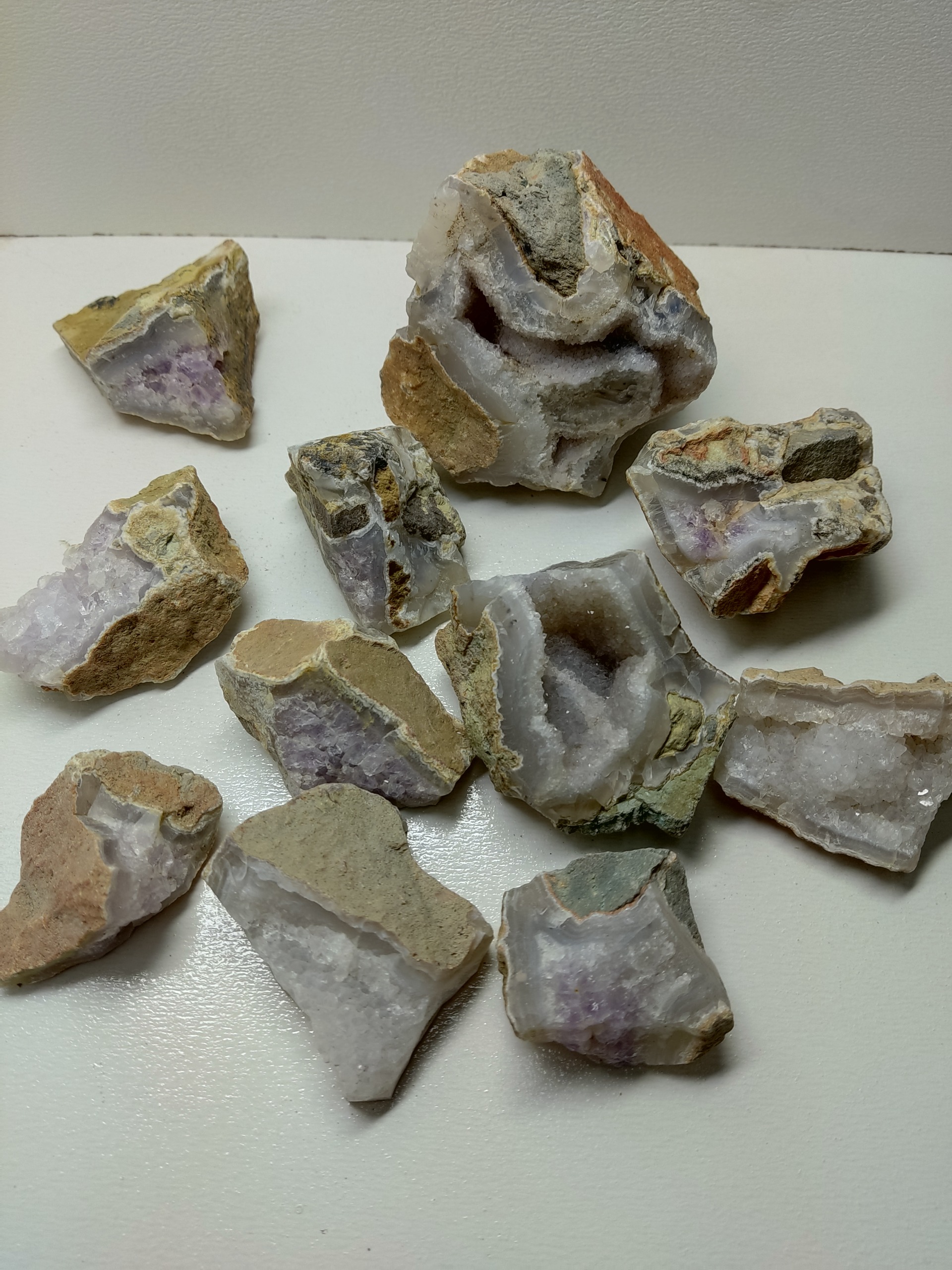 10 عدد سنگ امیتیست