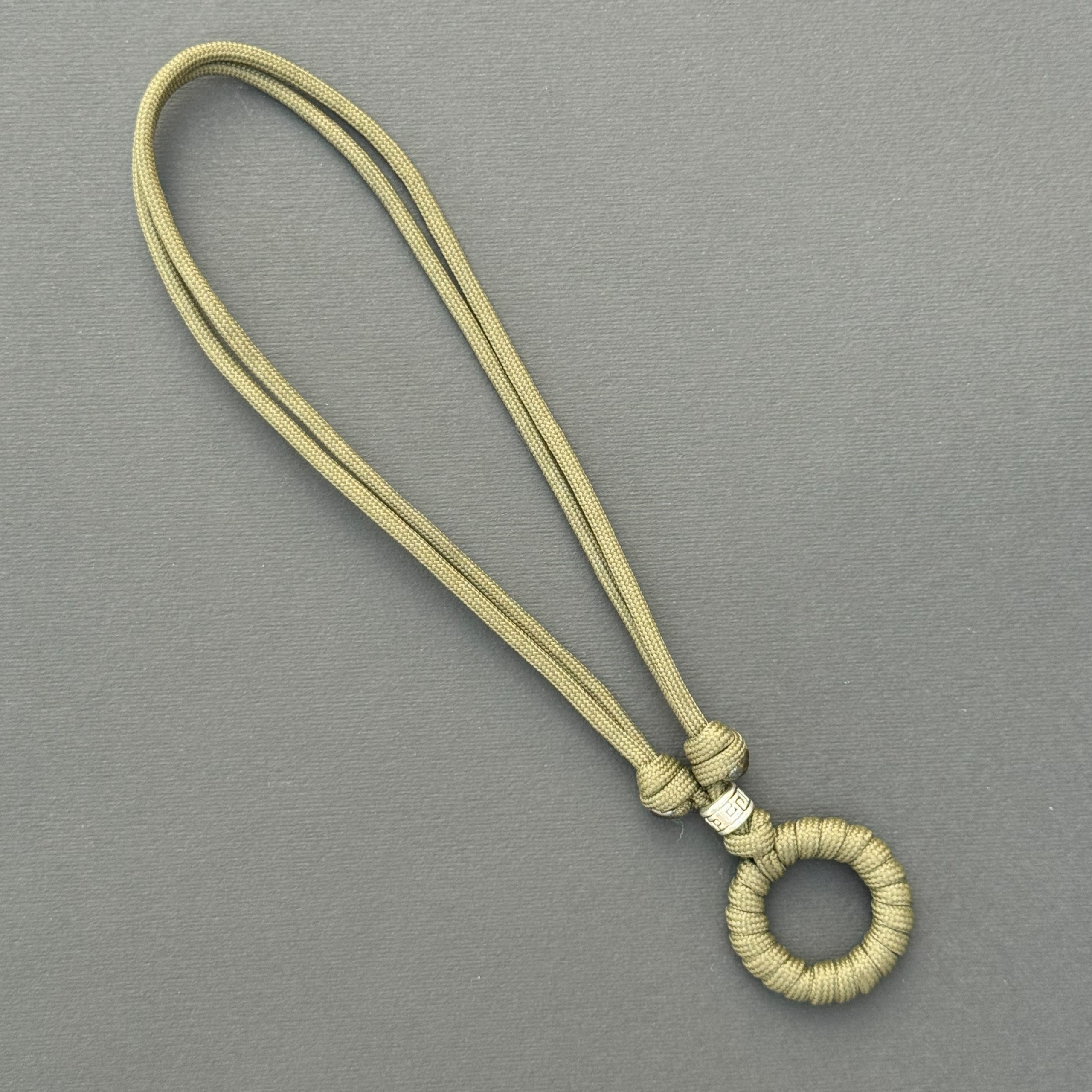 گردنبند Loop سبز