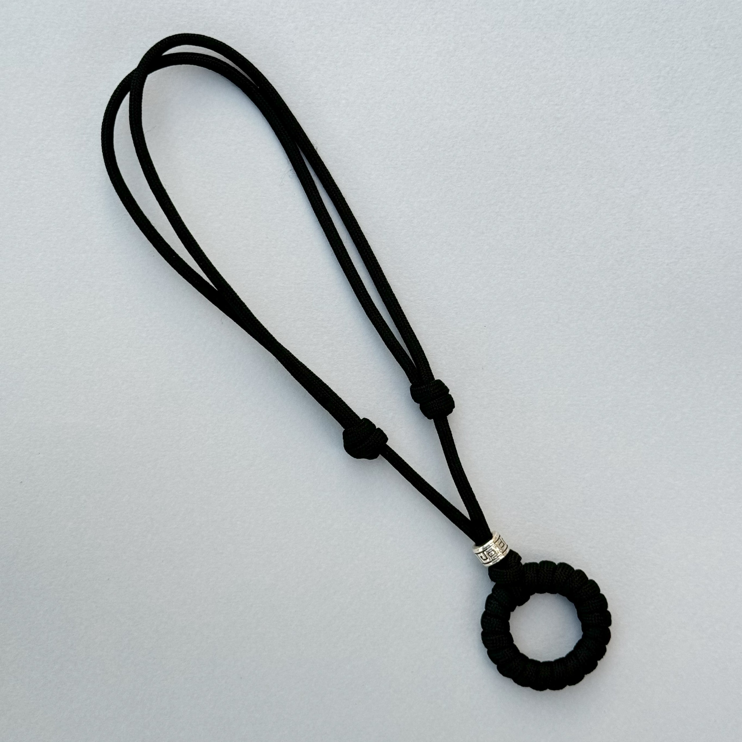 گردنبند Loop مشکی