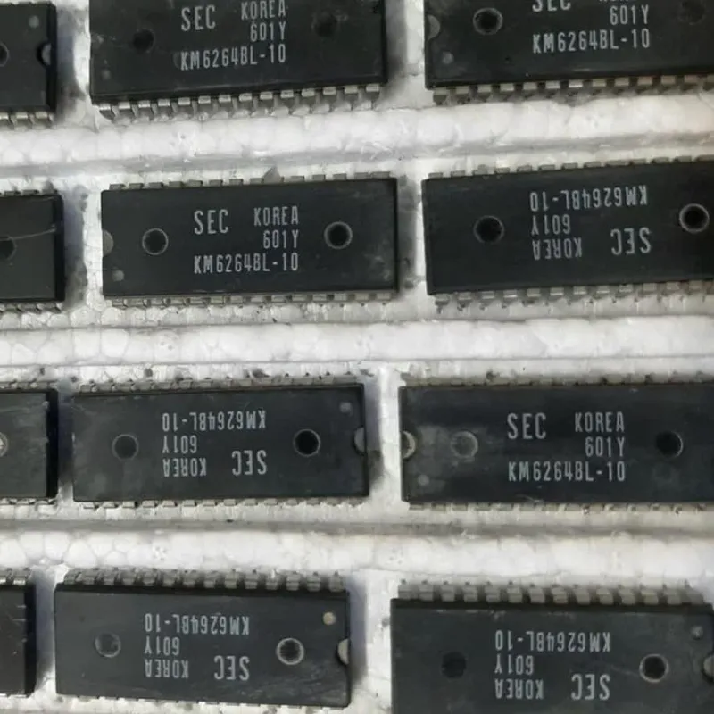 KM6264BL-10 ای سی حافظه SRAM CMOS