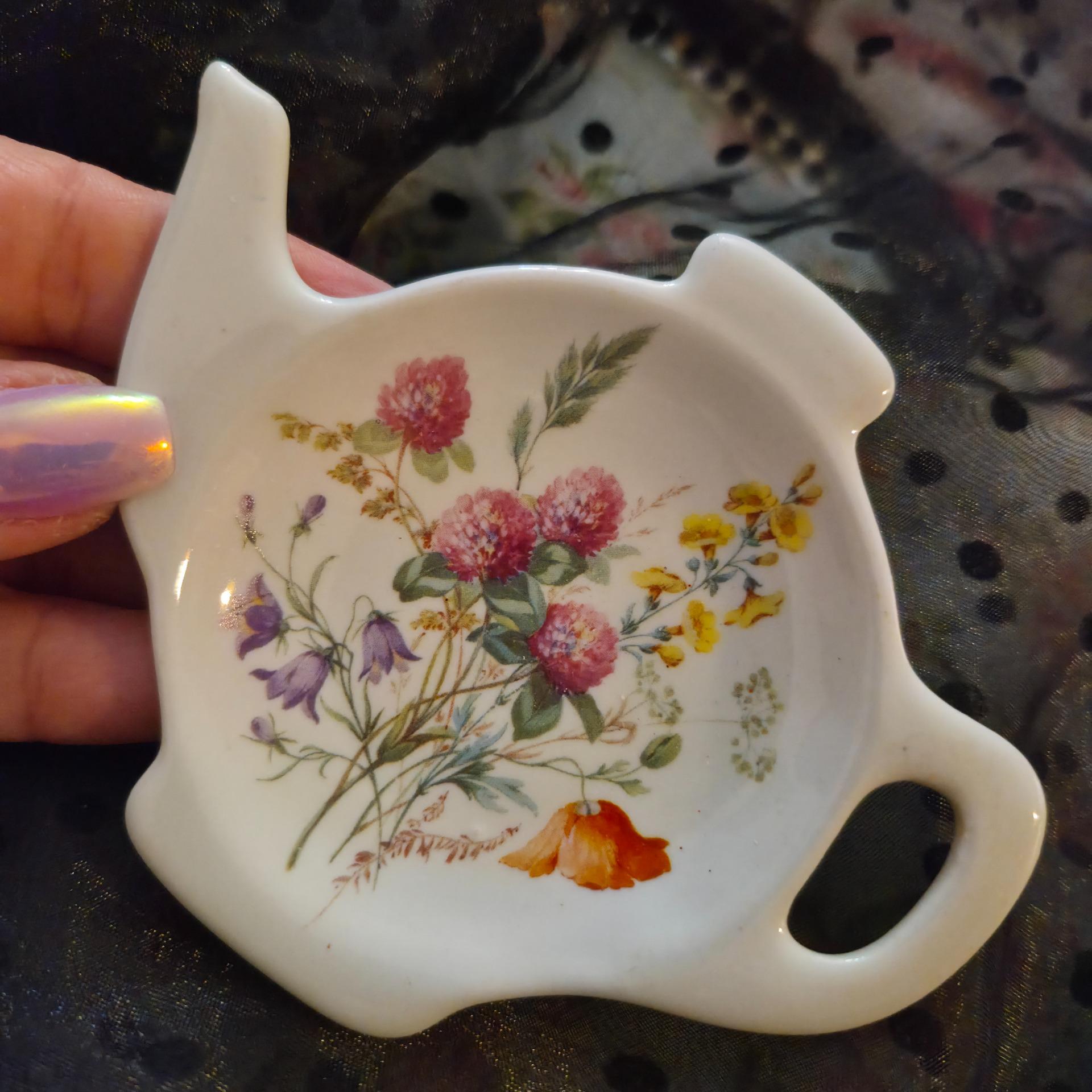 پبشدست (جای تی بگ استفاده شده)