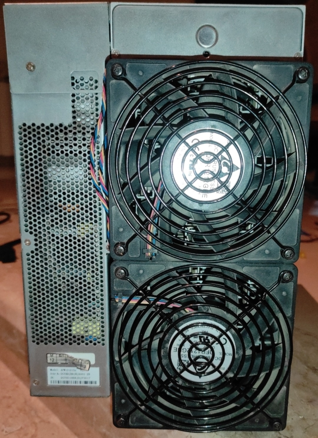 انت ماینر s19 j pro 104th مدل 126چیپ ant miner