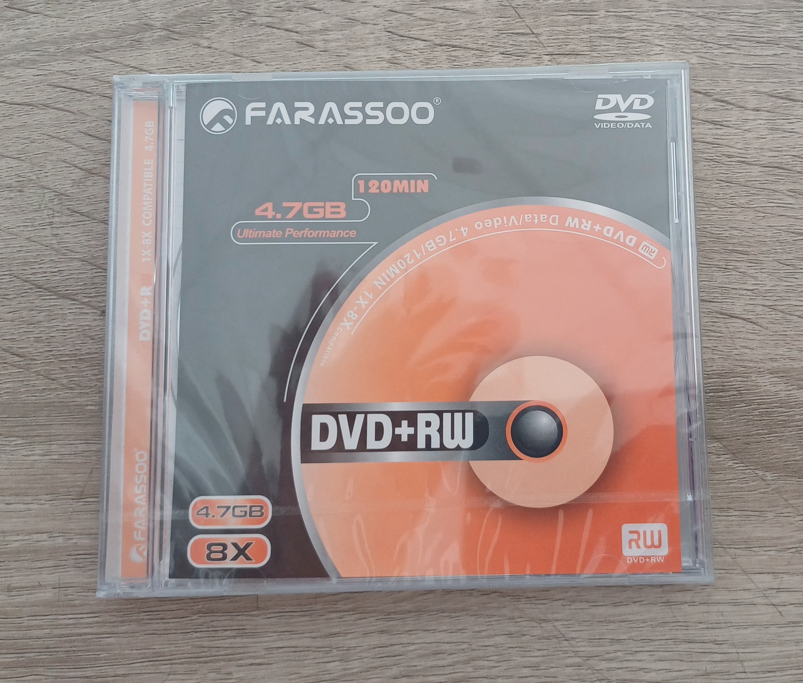 یک عدد دی وی دی ری رایتر فراسو آکبند DVD RW