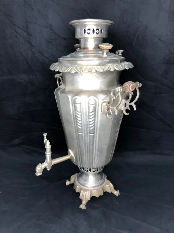 سماور ذغالی ورشو مدل خاص 56 سانت