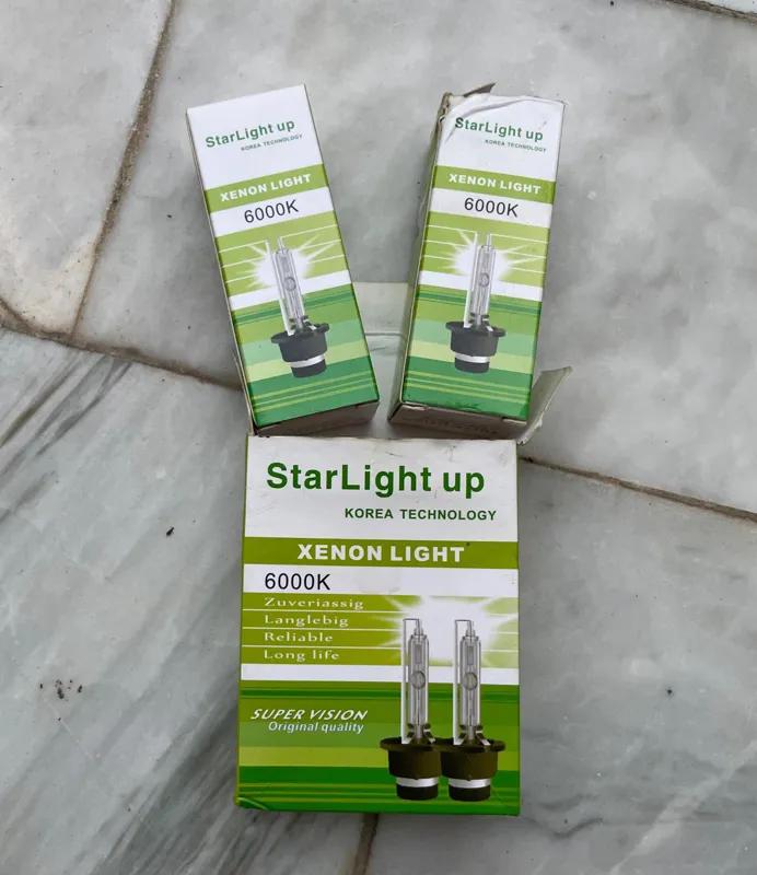 دو عدد زنون D4s