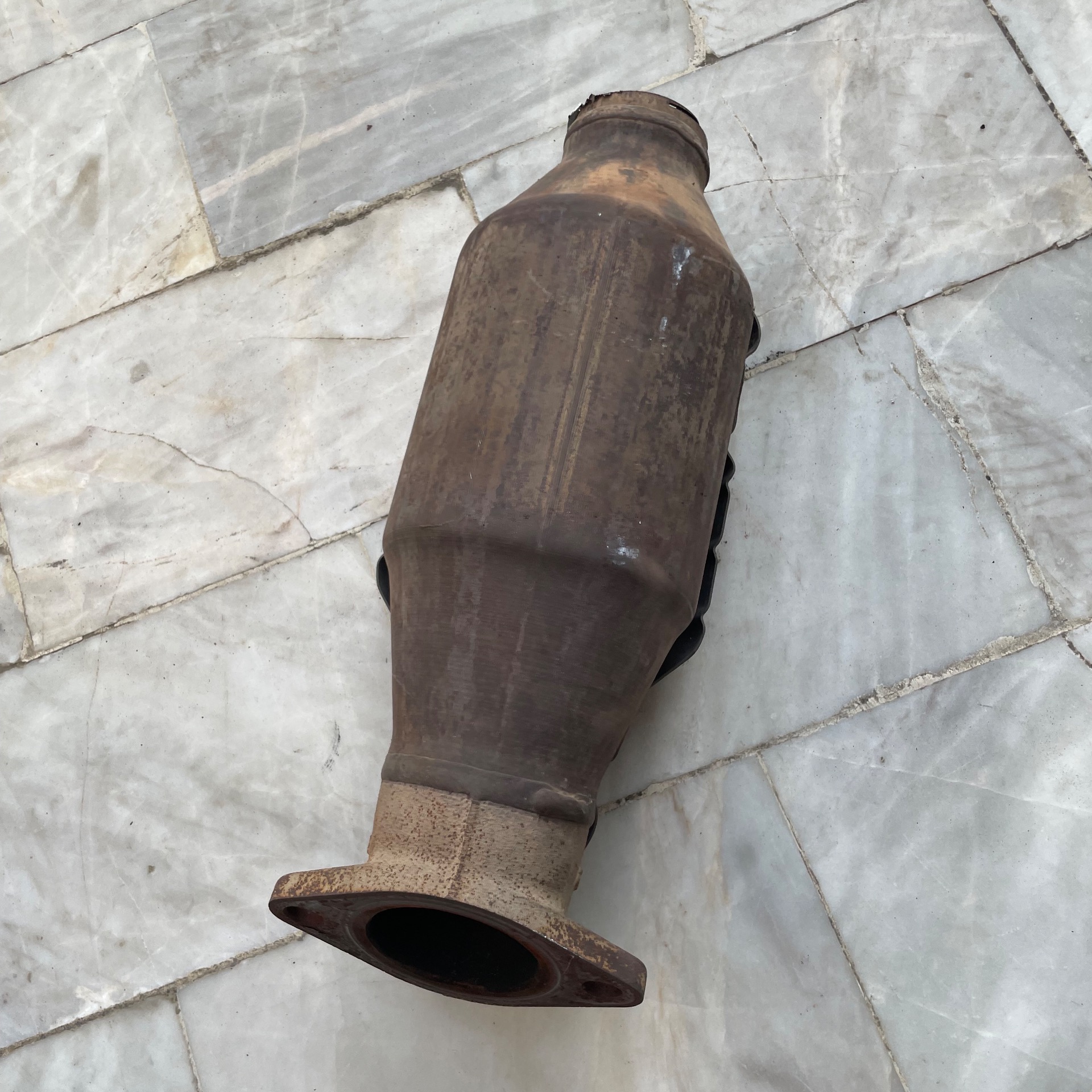 کاتالیزور کیا سراتو yd