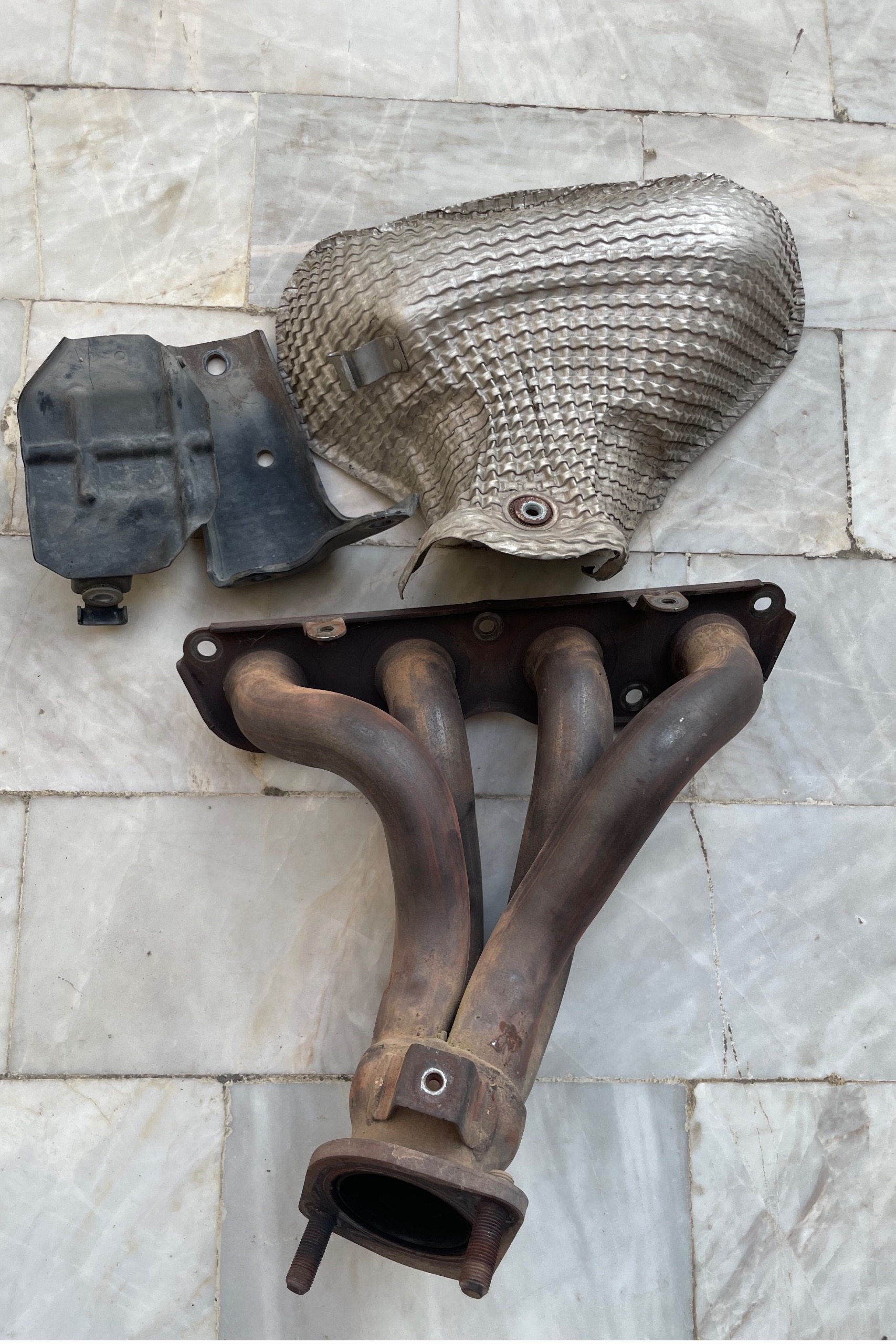 منیفولد دود کیا سراتو yd