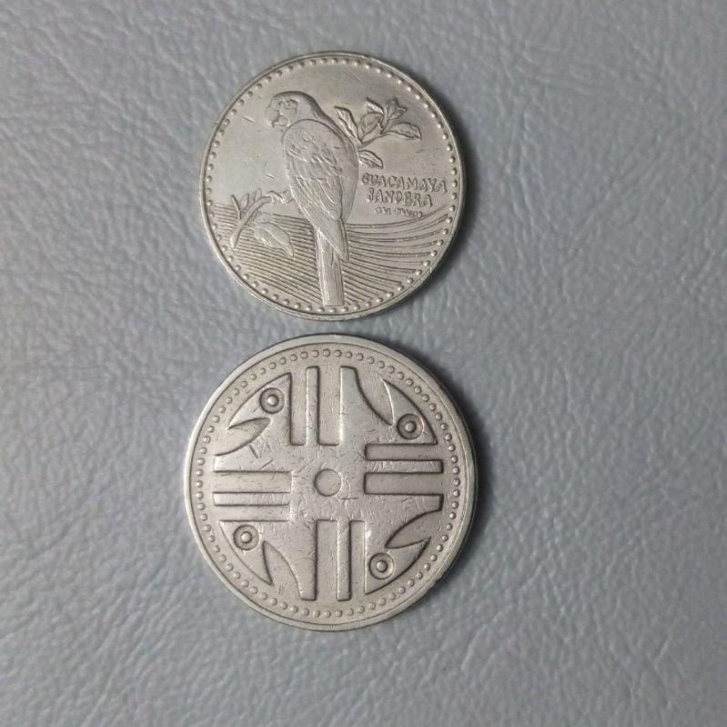 2سکه 200 پزو متفاوت کلمبیا