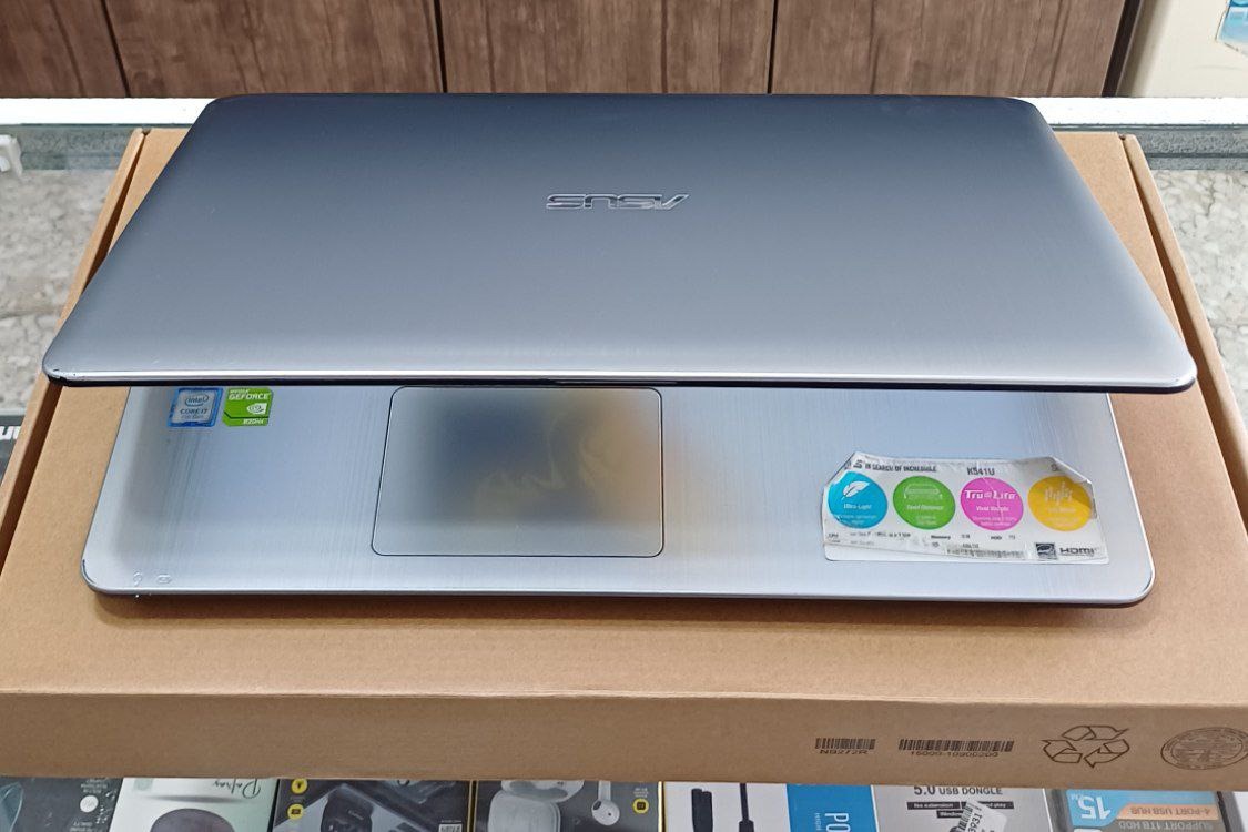 لپ تاپ دست دوم ASUS