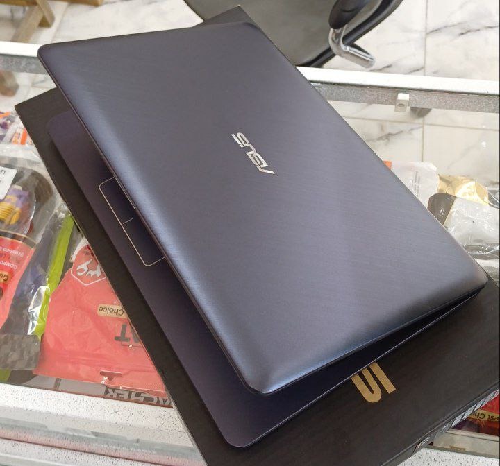 لپ تاپ دست دوم ASUS