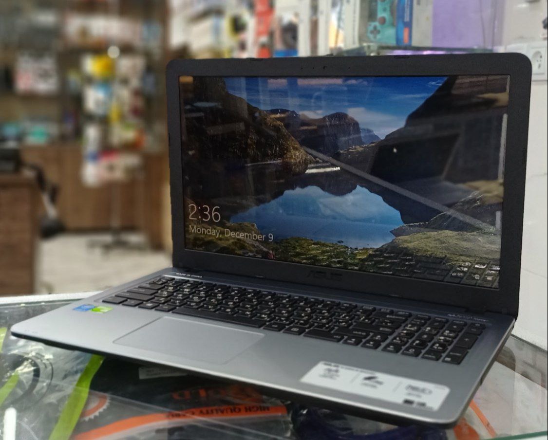 لپ تاپ دست دوم ASUS
