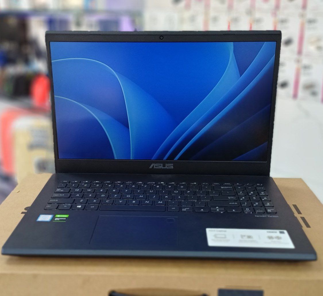 لپ تاپ دست دوم ASUS تمیز