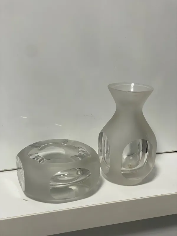 ست گلدان و زیرسیگاری چک طرح مات (vase and bowl)