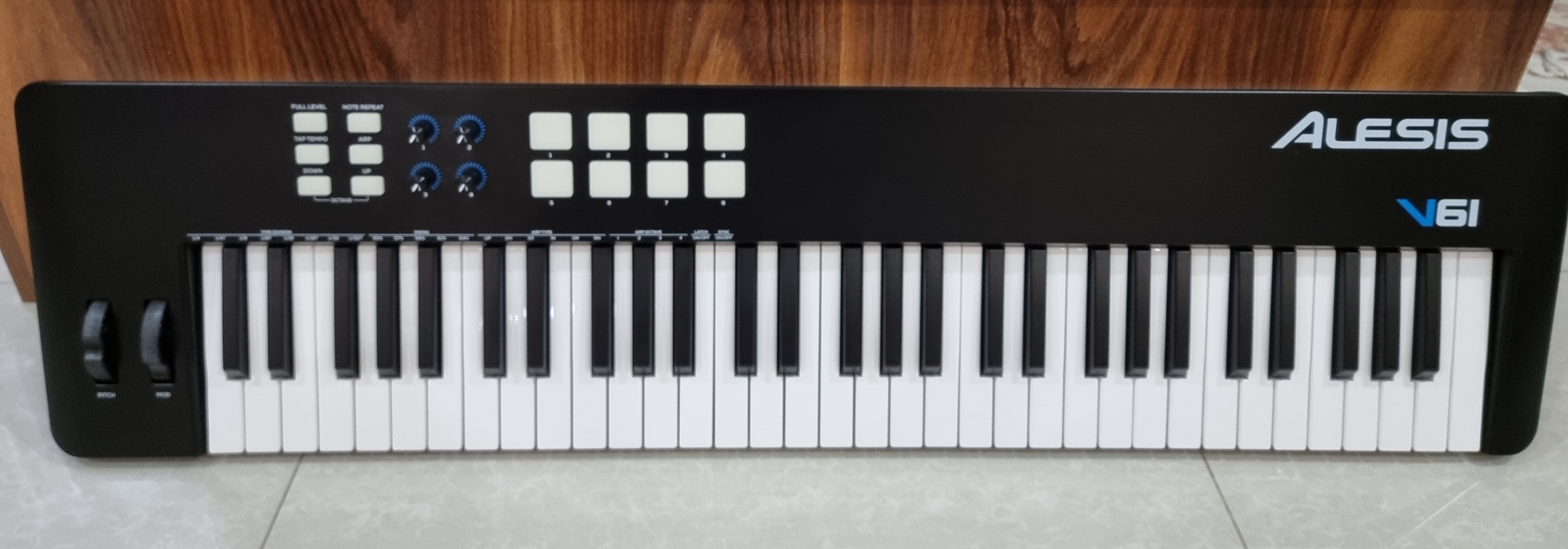 میدی کنترلر آلسیس Alesis V61 MKII