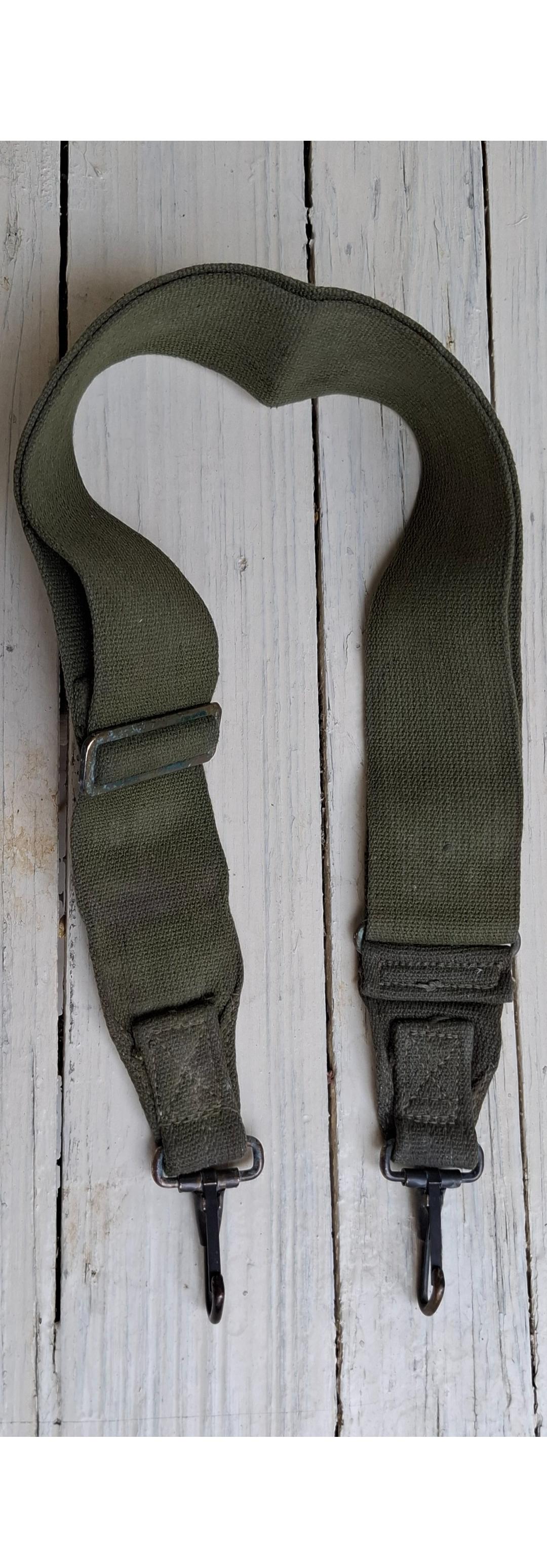 بند نظامی قدیمی دو طرف قلاب دار ارتش آمریکا