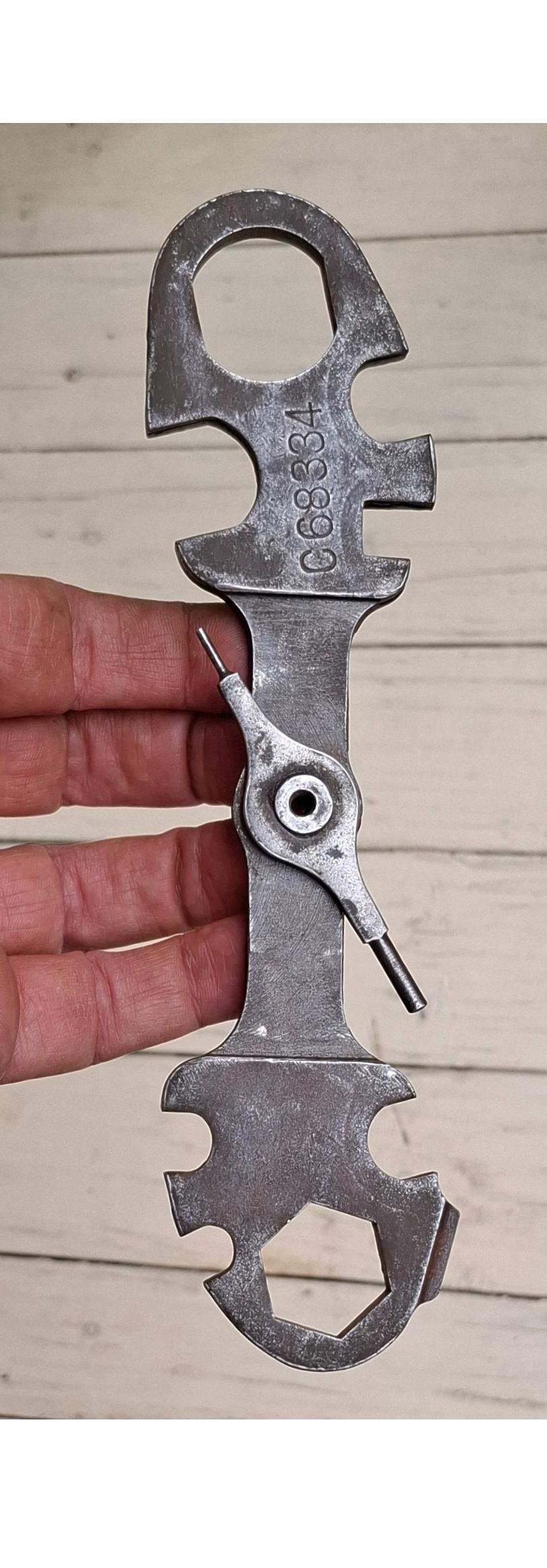 آچار ترکیبی مسلسل برونینگ آمریکا جنگ جهانی دوم