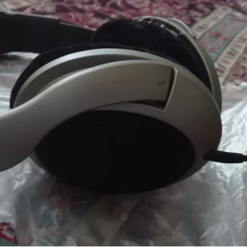 هدفون سنهایزر HD 555