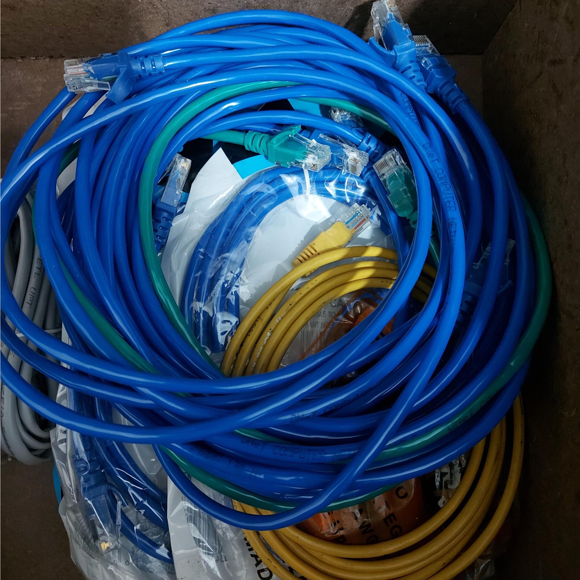 کابل شبکه cat5