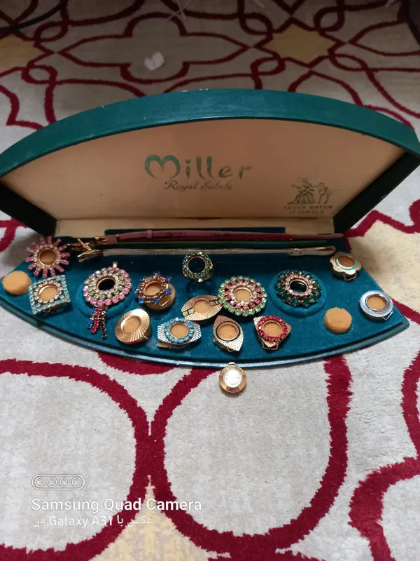 ساعت کوکی قدیمی