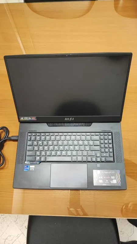 Titan GT77 12UGS -12800HX 46GB 2TB RTX 3080 Ti